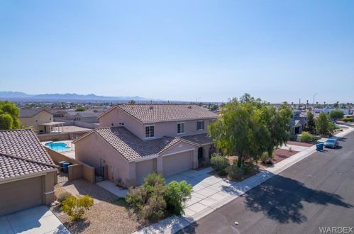 1710 Greenfield Dr, Bullhead City, AZ 86442-4225