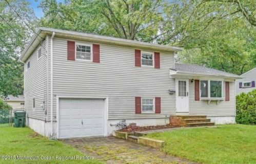 1113 Brower Blvd, Tinton Falls, NJ 07712-4118