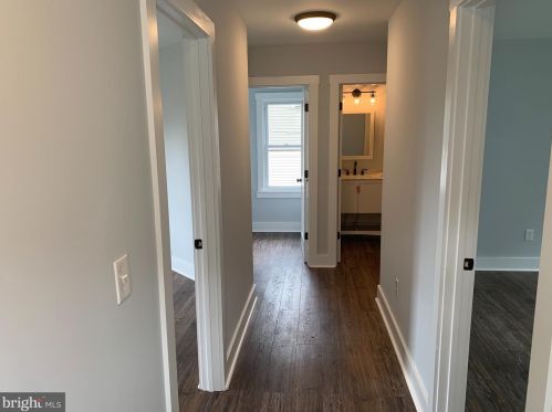 645 Delaware St, West Deptford NJ  08096-1576 exterior