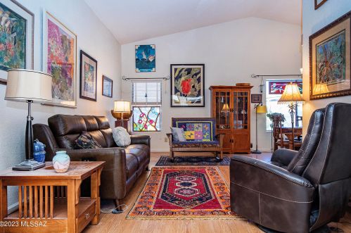 5221 Grouse Way, Tucson AZ 85742-9496 exterior