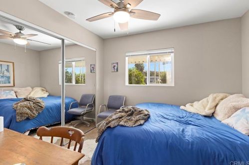 63 Bahia Ln, Oceanside CA  92058-1855 exterior