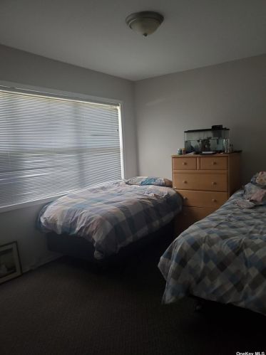 623 Beach 8th St, Far Rockaway NY  11691-5201 exterior