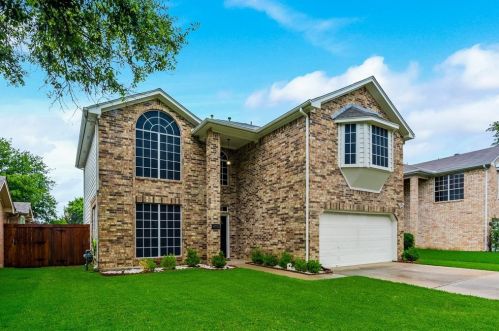 2128 Newport Dr, Lewisville, TX 75028-7262