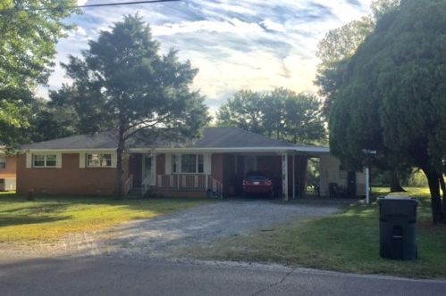 238 Richwood Rd, Finley, TN 38030-3041