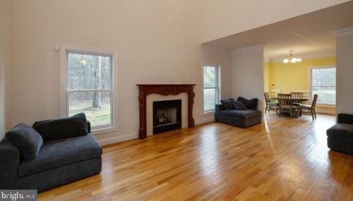 502 Cherry Valley Rd, Princeton NJ  08540-7681 exterior