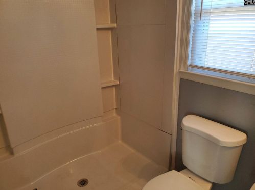 323 Creighton Dr, Cayce-West Columbia SC  29172-3114 exterior