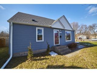 4757 Douglas Dr, Minneapolis, MN 55429-3534