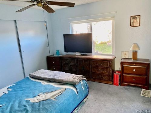 589 Holly St, Bullhead City AZ  86442-6245 exterior