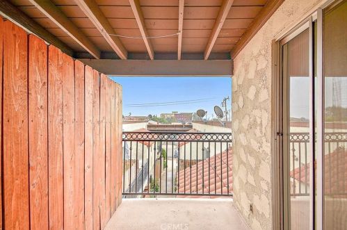 2757 Andreo Ave, Torrance CA  90501-4403 exterior