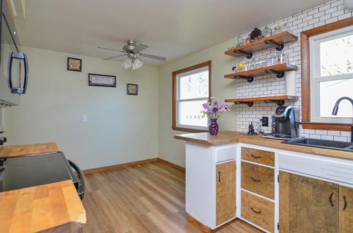 817 Nicolet Ave, Green Bay WI  54304-2403 exterior