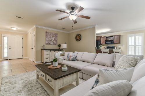 73 10th St, Shalimar FL  32579-1553 exterior