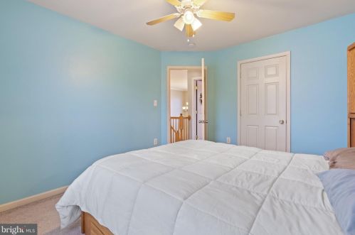 578 Crosswinds Dr, Charles Town WV  25414-3917 exterior