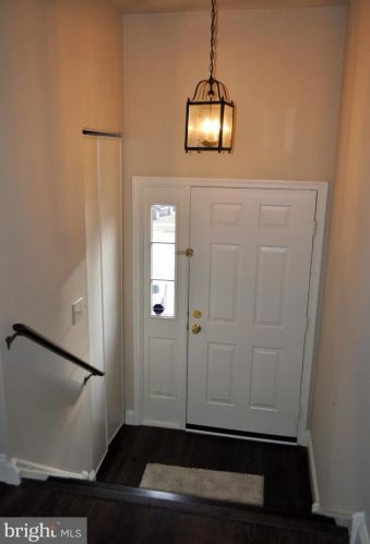 309 Birch Dr, Miquon, PA 19444-2114