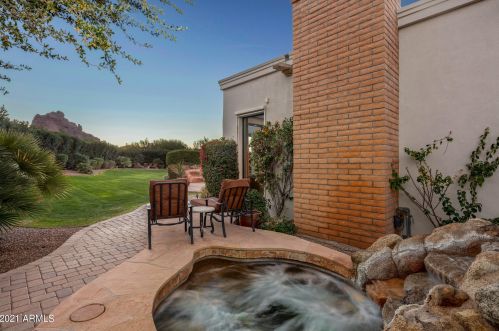 5909 Solcito Ln, Scottsdale AZ 85250-5514 exterior