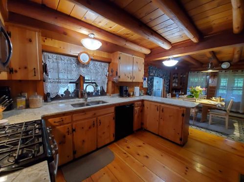 163 Jones Hill Rd, Enfield NH  03748-3307 exterior