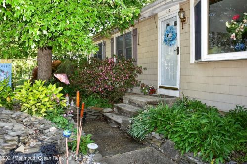 113 Polk Dr, Bricktown, NJ 08724-2768