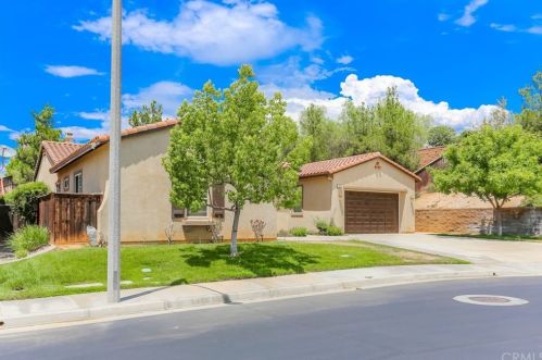 13055 Wedges Dr, Beaumont, CA 92223-8094