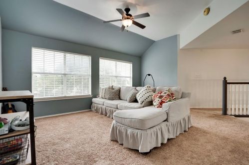 1900 Ring Teal Ln, Lewisville TX  75028-7291 exterior