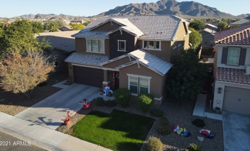 2227 Brigadier Dr, Gilbert, AZ 85298-9757
