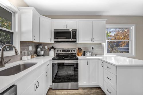 4434 Fountain Ave, Milwaukee WI  53223-4434 exterior