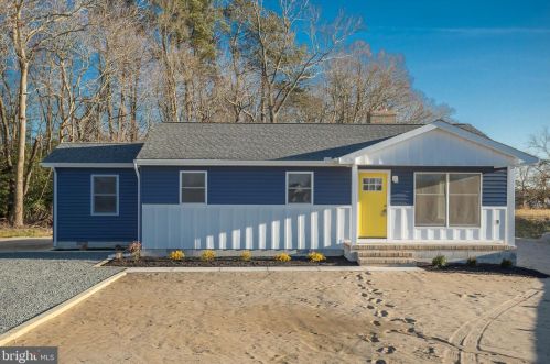 37207 Johnson Rd, Selbyville, DE 19975-3525