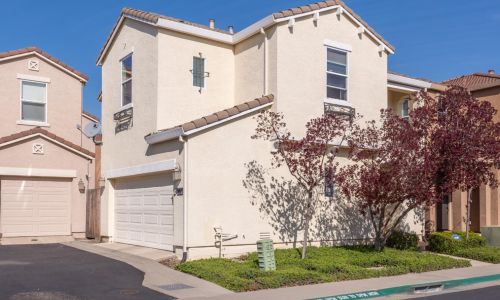 9950 Macabee Ln, Elk Grove CA  95757-2551 exterior