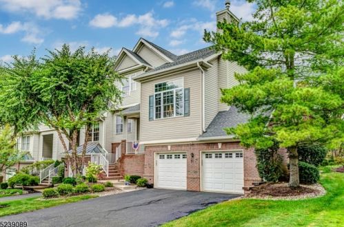 51 Loft Dr, Martinsville, NJ 08836-2262