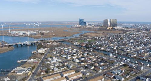 1824 Arkansas Ave, Atlantic City NJ  08401-1502 exterior