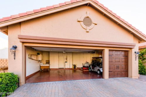 25830 Flame Tree Dr, Chandler, AZ 85248-8217