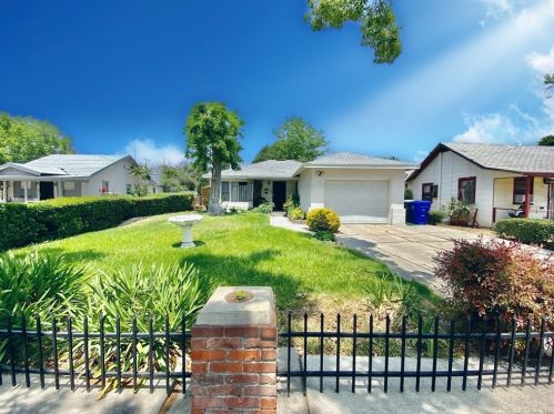 368 16th St, San Bernardino, CA 92405-4408