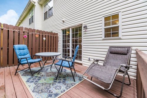 306 Preswicke Ml, Blacklick OH  43004-8462 exterior