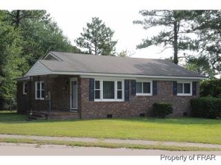 1600 Seabrook Rd, Fayetteville NC  28301-3723 exterior
