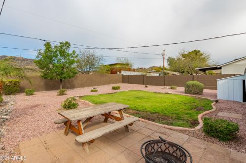 10814 12 St, Phoenix AZ 85085-7708 exterior