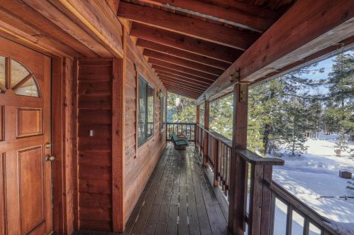 11375 Huntsman Leap, Truckee, CA 96161-1412