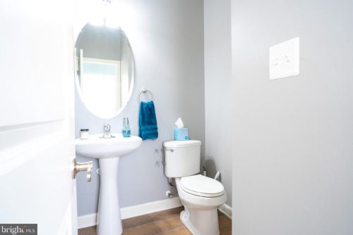 297 Viola Dr, Magnolia DE  19962-3654 exterior