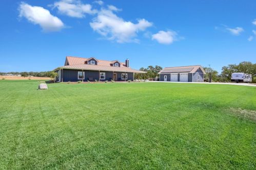 301 Sunnybrook Ln, Oroville CA  95965-8101 exterior