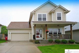 8425 Hanover St, Omaha, NE 68122-2612