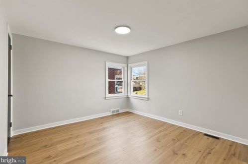 1922 Holly St, Harrisburg PA  17104-1916 exterior