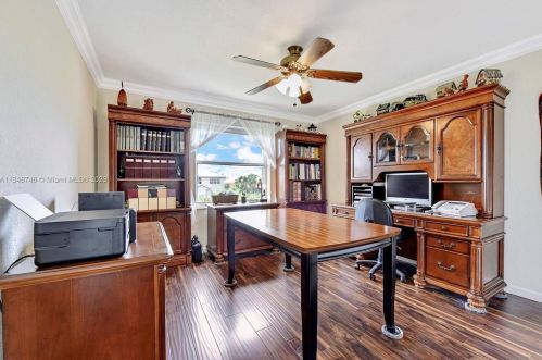 16392 29th St, Hollywood FL  33027-5221 exterior