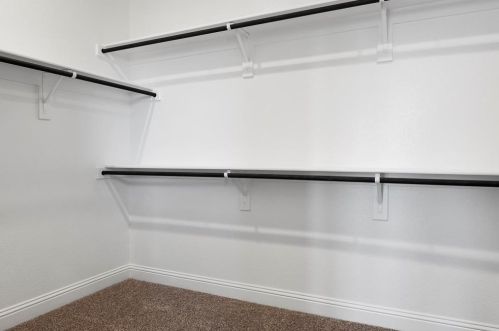 1105 Whispering Hills Dr, Midlothian TX  76063-6603 exterior