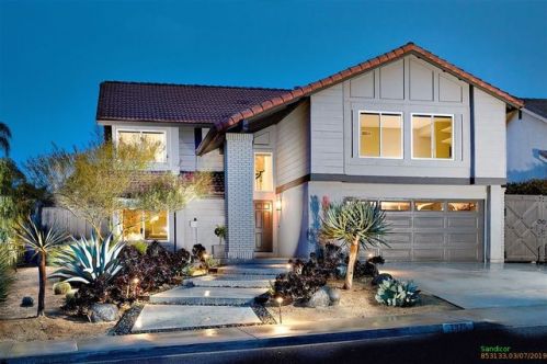 7975 La Gacha Ln, Carlsbad, CA 92009-9122