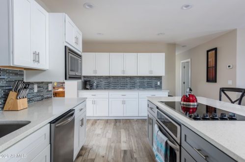 3402 35 Pl, Phoenix AZ 85032-5117 exterior