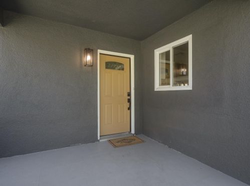 4725 Van Ness Blvd, Fresno CA  93704-3122 exterior