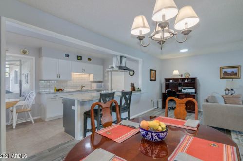 13306 Copperstone Dr, Sun City AZ  85375-4821 exterior
