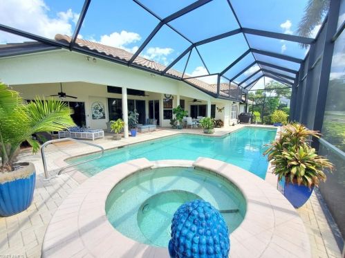 28362 Tasca Dr, Bonita Springs, FL 34135-6840