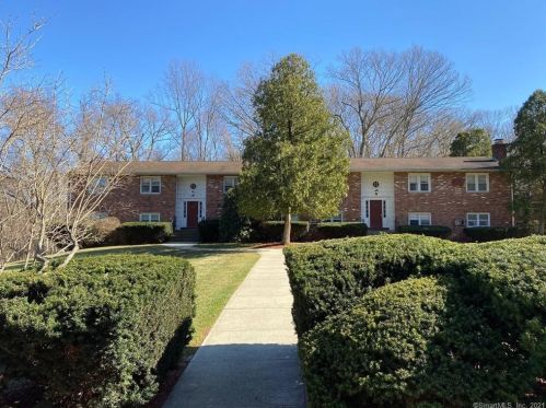 1105 Waterbury Rd, Cheshire, CT 06410-1985