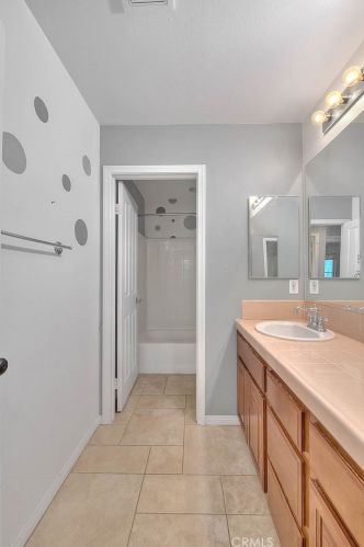 34082 Lady Fern Ct, Lake Elsinore CA  92532-2940 exterior