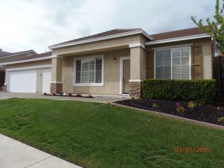 4405 Mira Loma Dr, West Pittsburg, CA 94565-6450