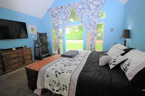 5514 Cherry Rdg Rd, Richmond TX  77406-9623 exterior