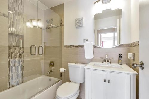 2671 Cottonwood Dr, San Bruno CA  94066-2619 exterior